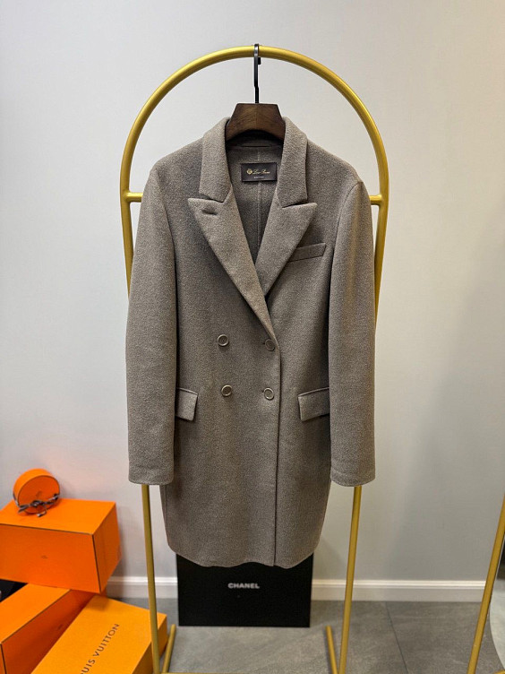 Loro Piana Пальто