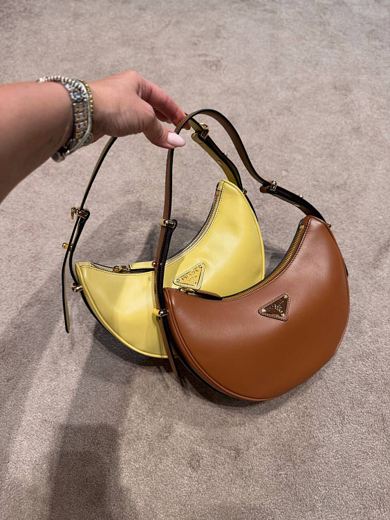 Prada Сумки