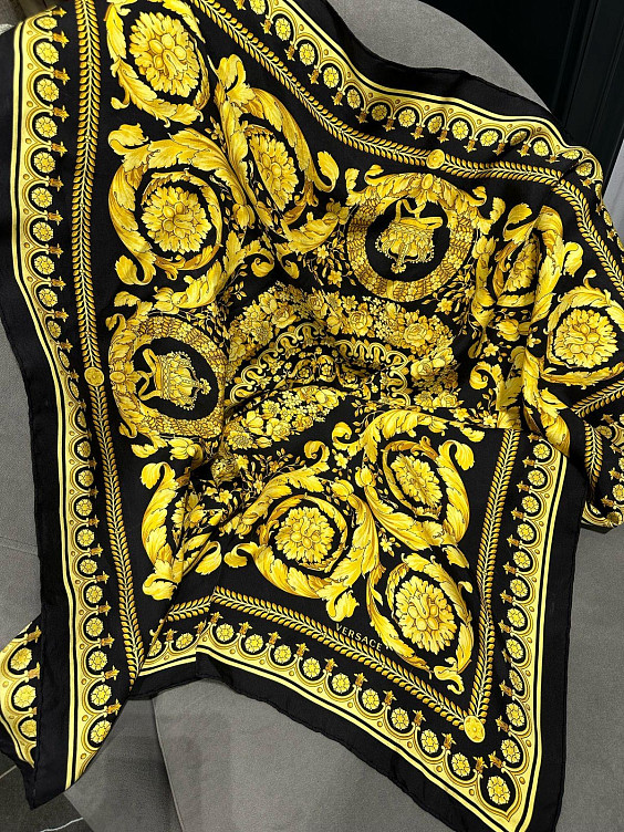 Versace Платок