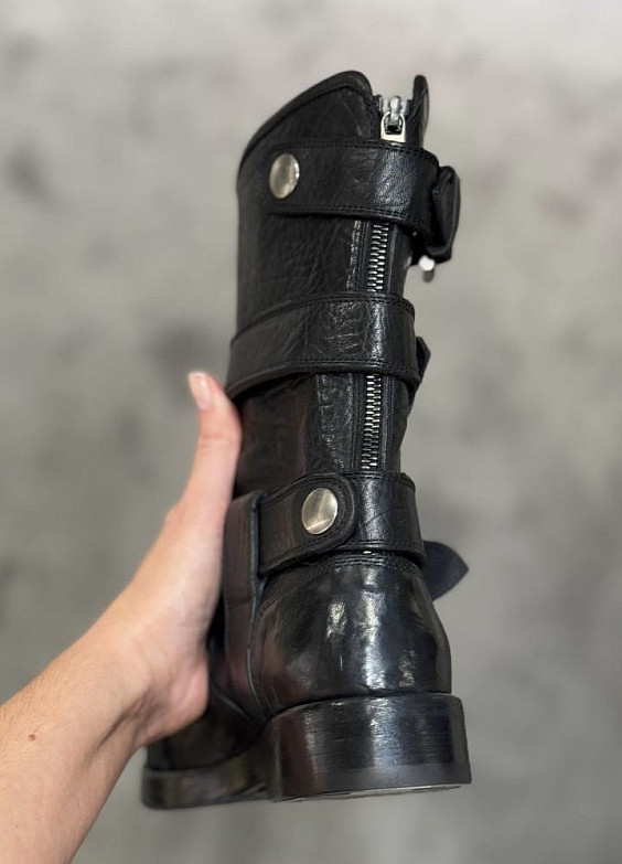 Dolce & Gabbana Ботинки