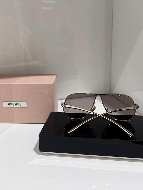 Miu Miu Очки