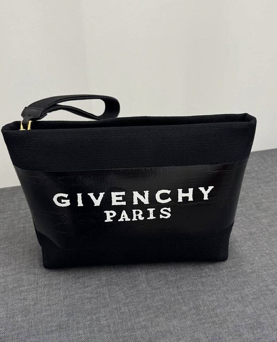 Givenchy Клатч
