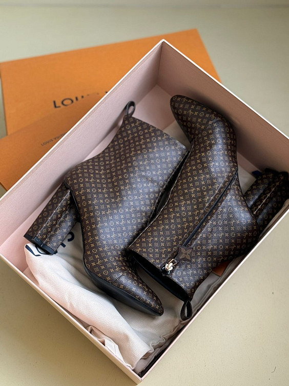 Louis Vuitton Ботильоны