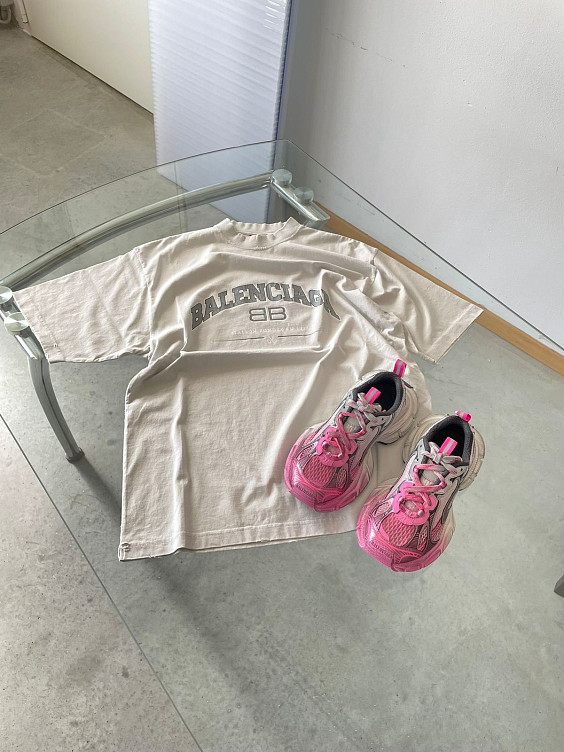 Balenciaga Футболка