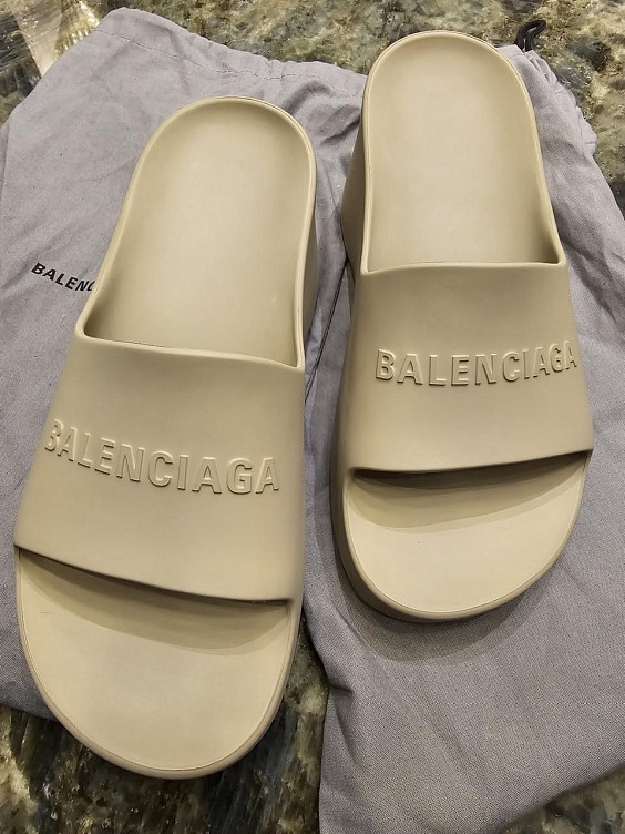 Balenciaga Шлёпки
