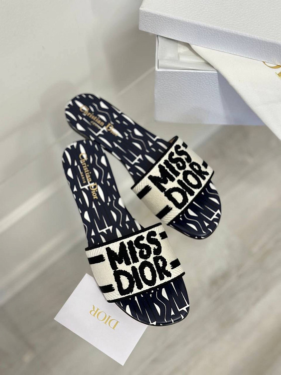 Christian Dior Сабо