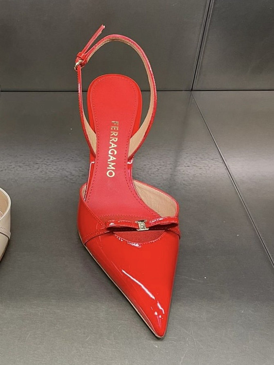 Salvatore Ferragamo Туфли