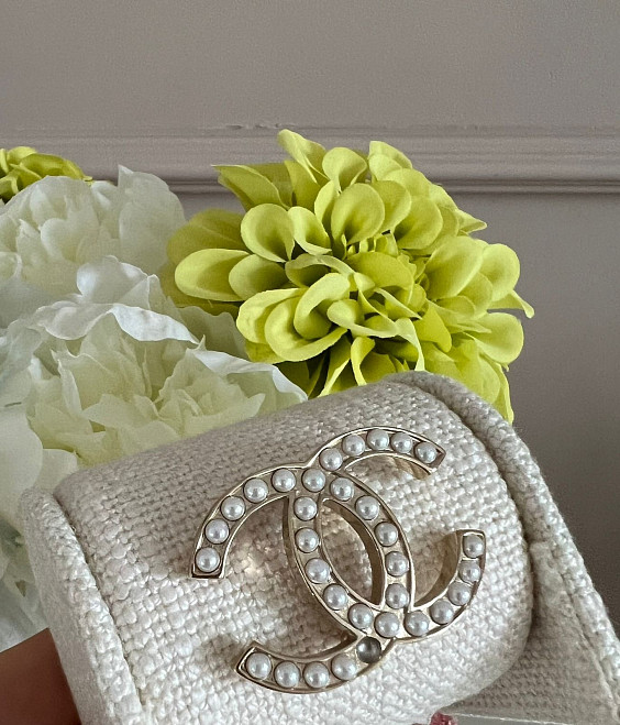 Chanel Брошь