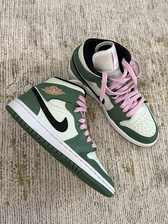 Nike Кроссовки