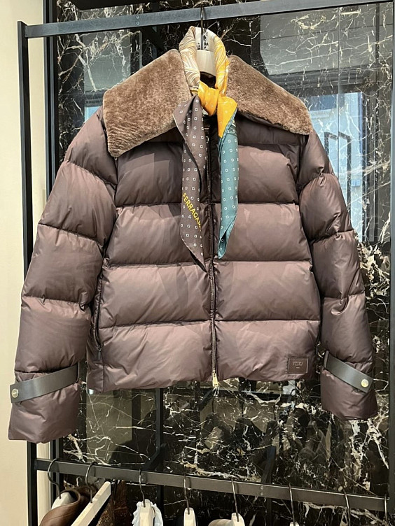 Fendi Пуховик