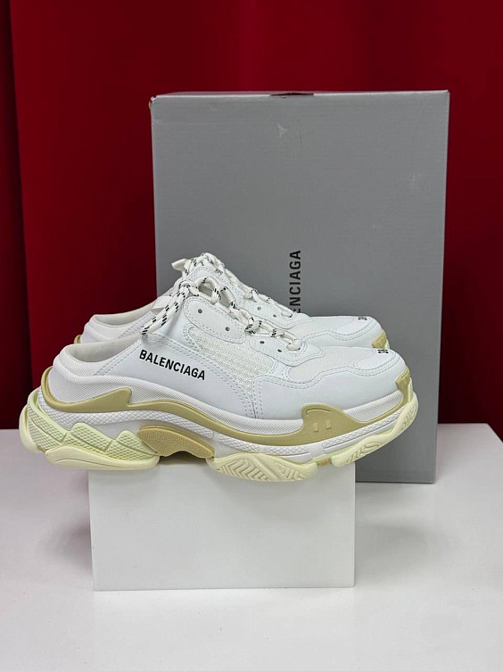 Balenciaga Сабо