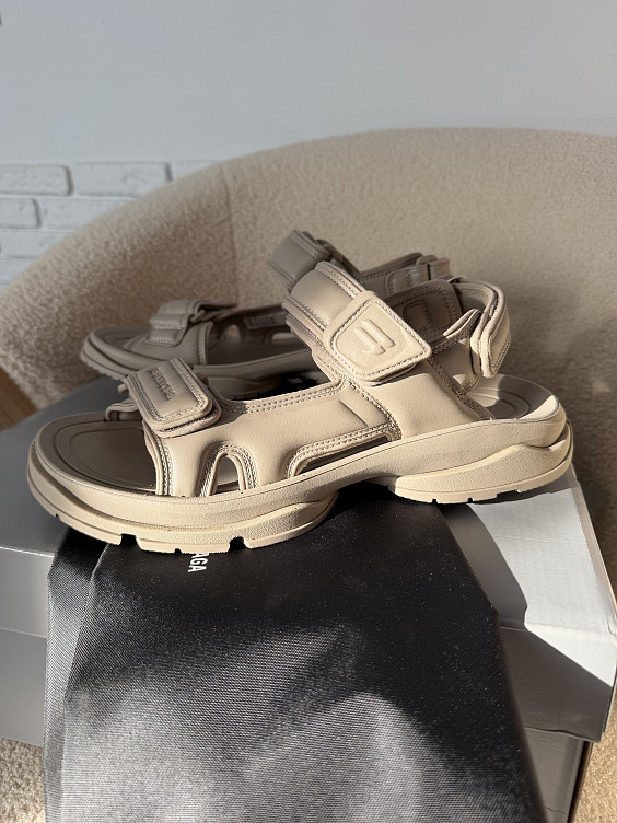 Balenciaga Босоножки