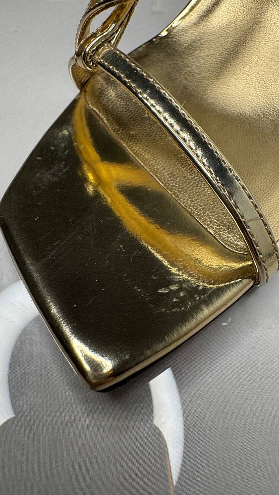 Босоножки смотреть фото