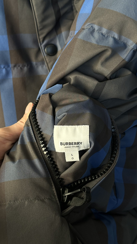 Burberry Пуховик 