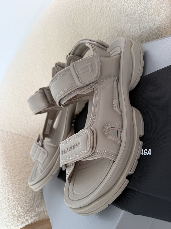 Balenciaga Босоножки