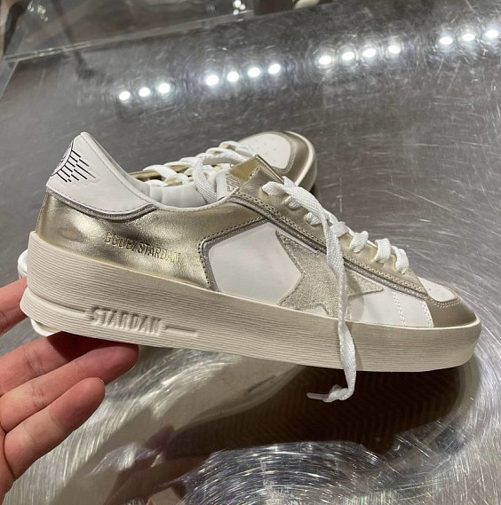 GOLDEN GOOSE Кроссовки