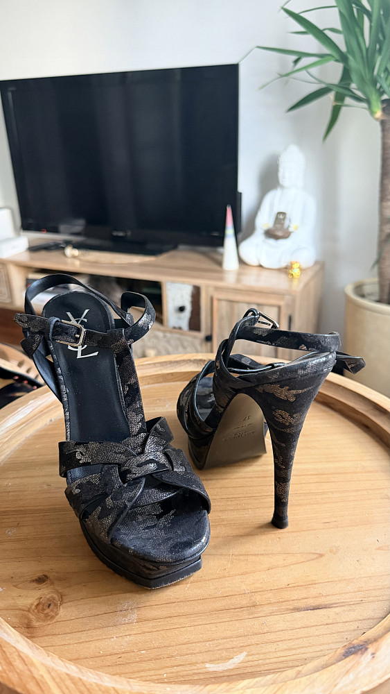 Saint Laurent Босоножки 