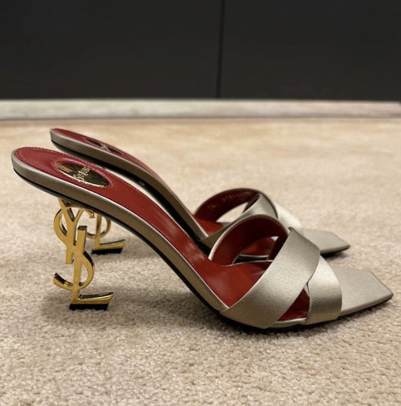 Saint Laurent Мюли