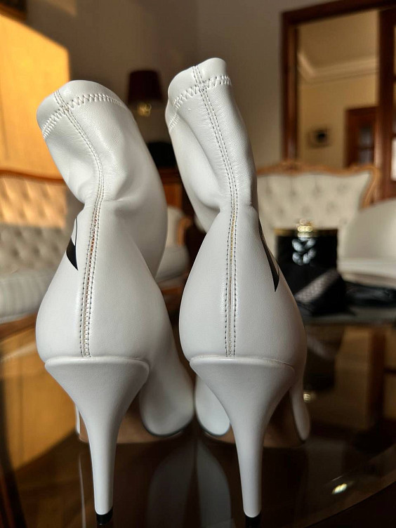 Valentino Ботильоны