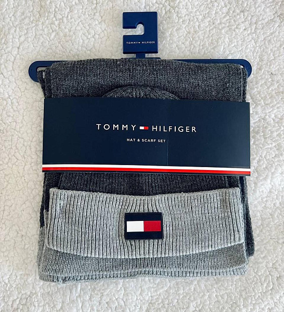 Tommy Hilfiger Шапка и шарф