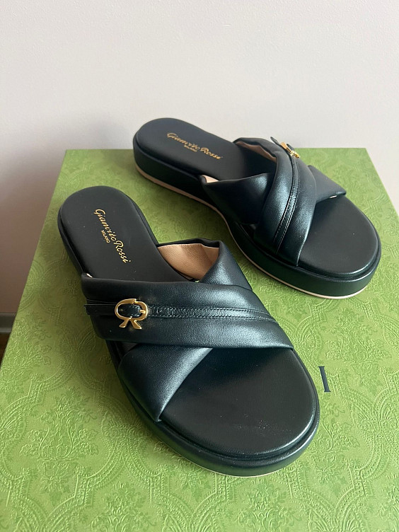 Gianvito Rossi Шлёпки