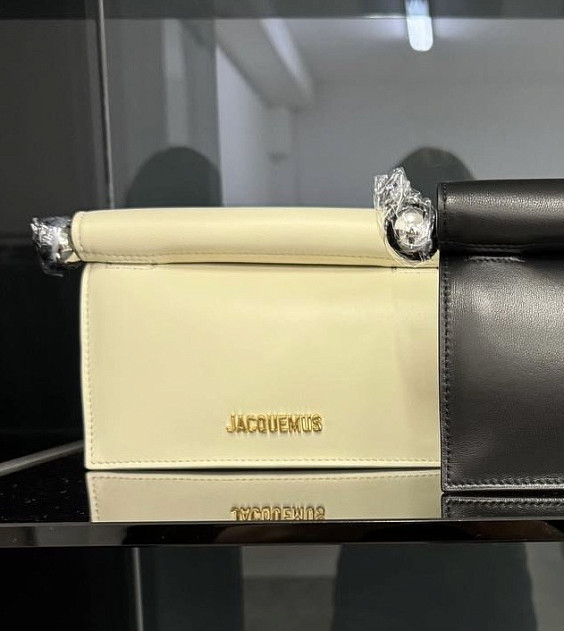 Jacquemus Сумка-клатч