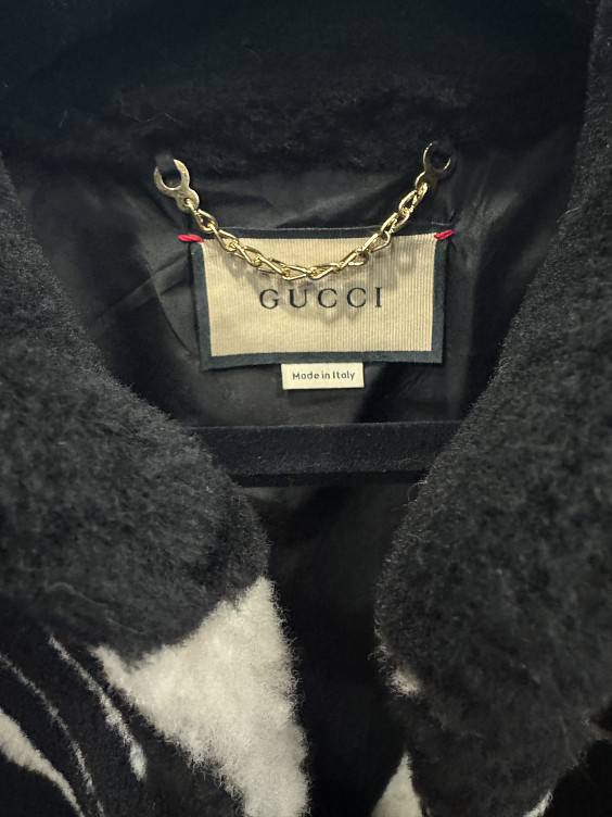 Gucci Пальто