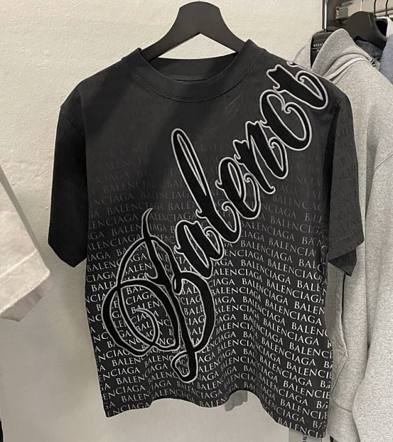 Balenciaga Футболка