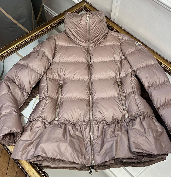 Moncler Пуховик