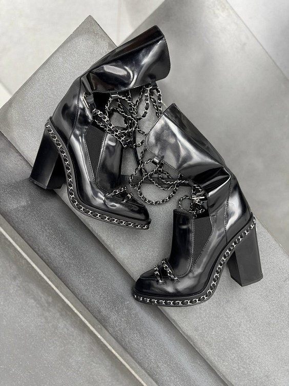 Chanel Ботинки