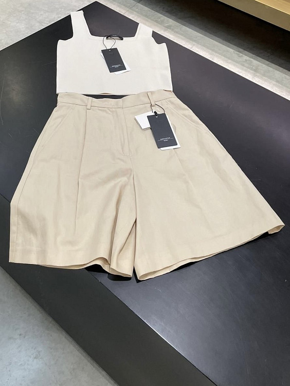 Max Mara Шорты