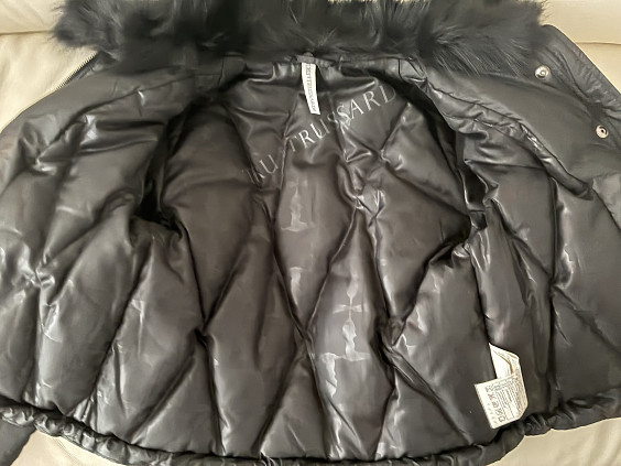 Tru Trussardi Пуховик