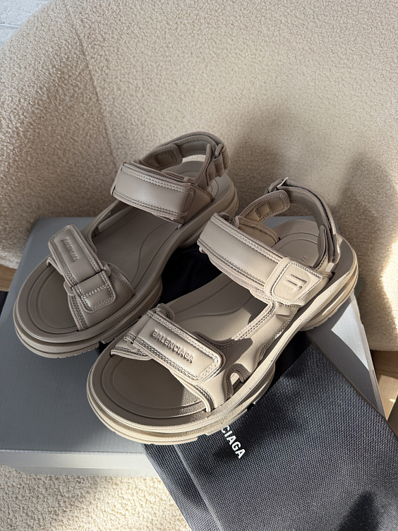 Balenciaga Босоножки