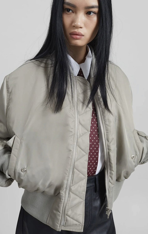 The Frankie Shop Бомбер