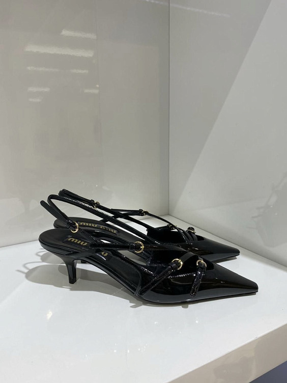 Miu Miu Туфли