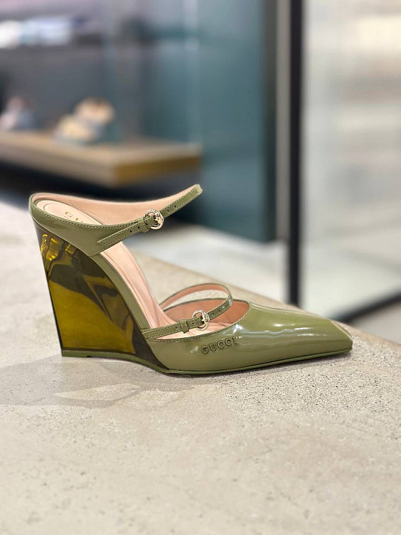 Gucci Туфли