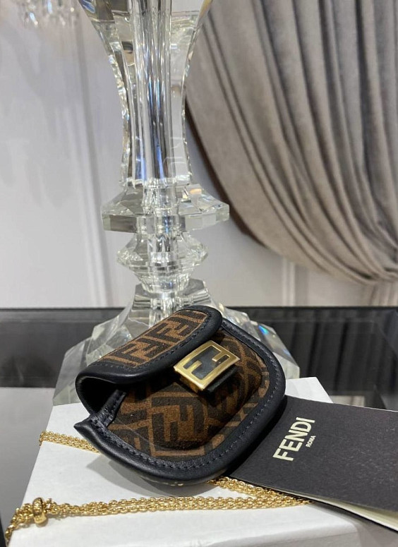 Fendi Аксессуар-украшение