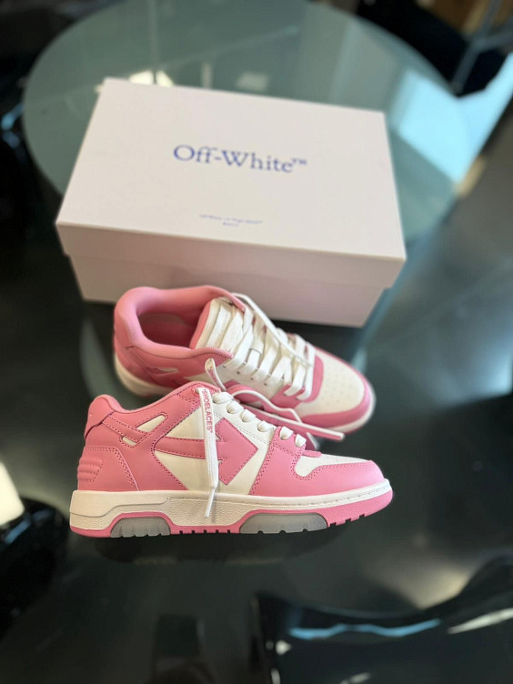 Off-white Кроссовки