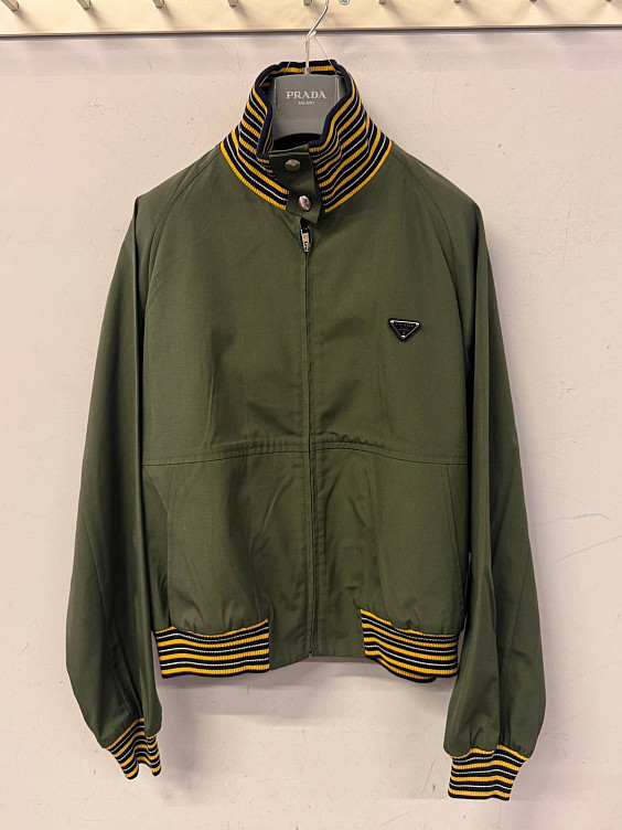 Prada Бомбер