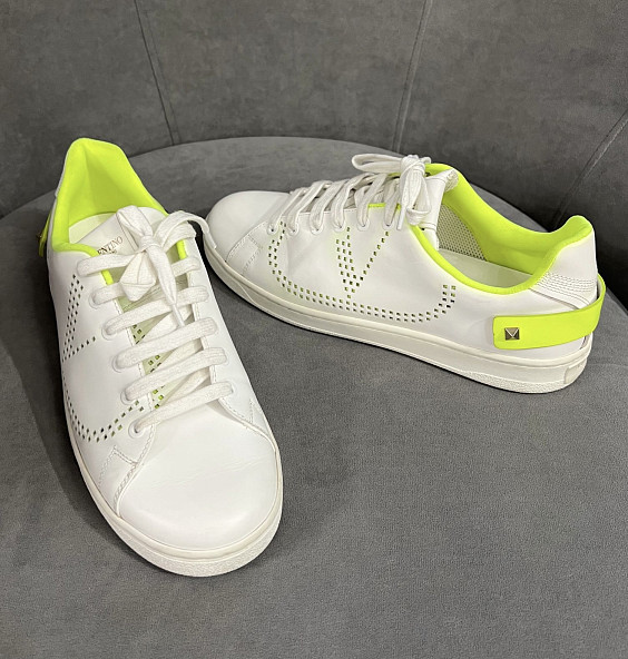 Valentino Кеды