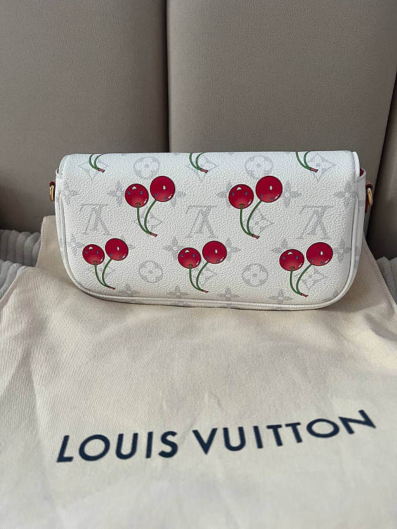 Louis Vuitton x Takashi Murakami Сумка