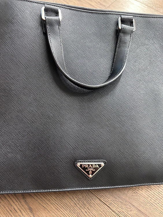 Prada Портфель