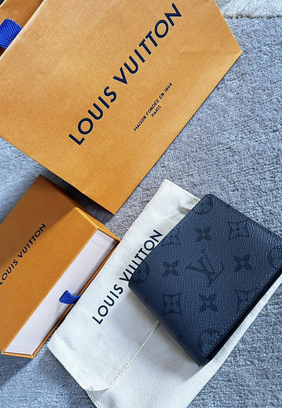 Louis Vuitton Кошелёк