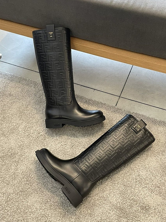 Fendi Сапоги