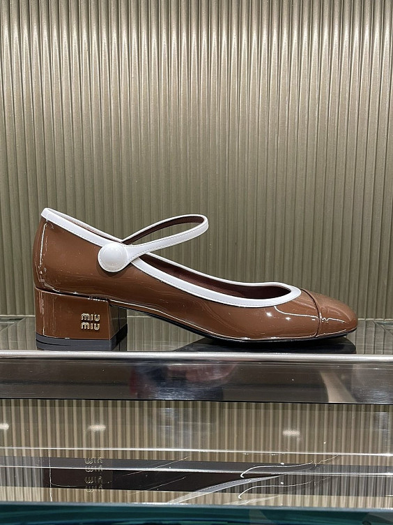 Miu Miu Туфли
