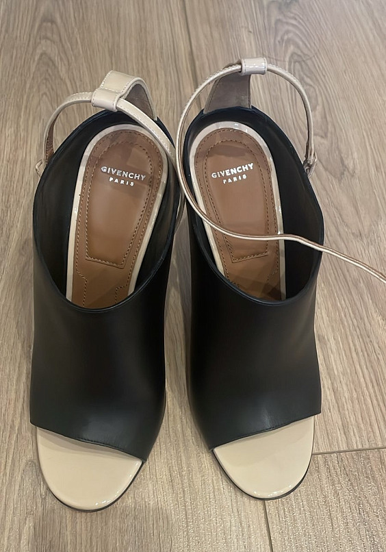 Givenchy Туфли