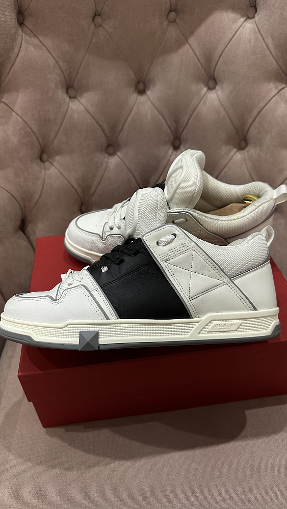 Valentino Кроссовки