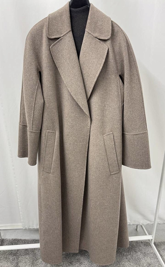 Max Mara Пальто