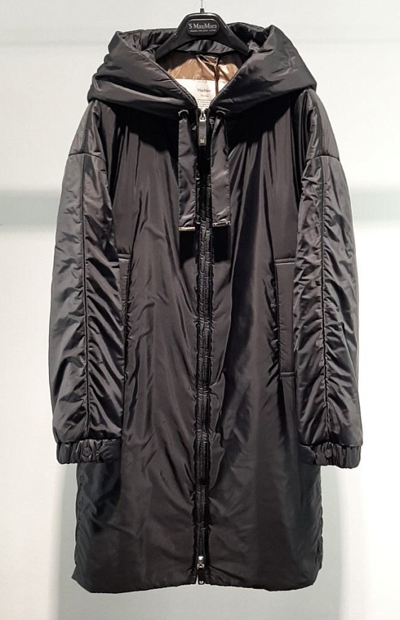 Max Mara Пальто