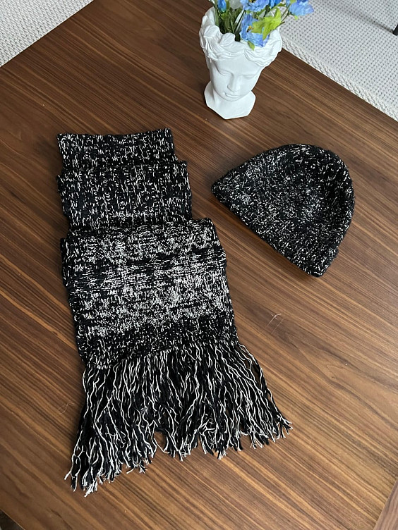 Chanel Шарф и шапка